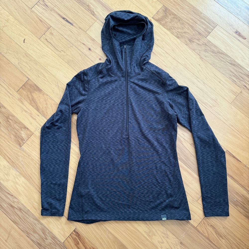 REI hiking quarter zip